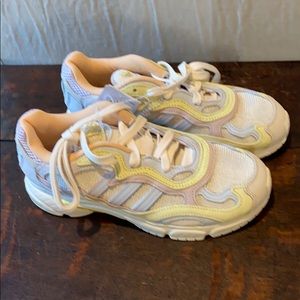 NWT Adidas Temper Pride Run Sneakers 6.5/7.5